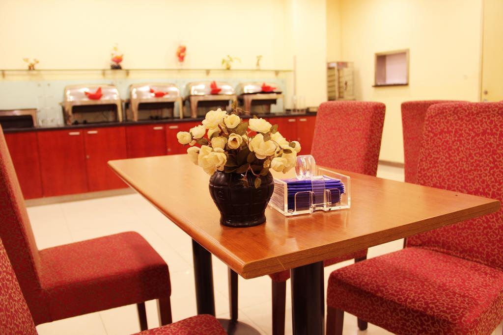 Hanting Hotel Shanghai Jiaotong University Jiangchuan Road Second Branch Eksteriør bilde